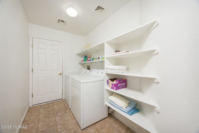 12906 N Yellow Orchid Drive W, Oro Valley, AZ 85755