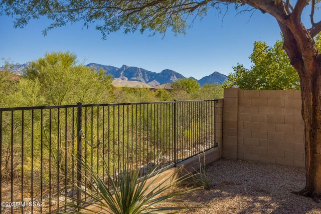 12906 N Yellow Orchid Drive W, Oro Valley, AZ 85755
