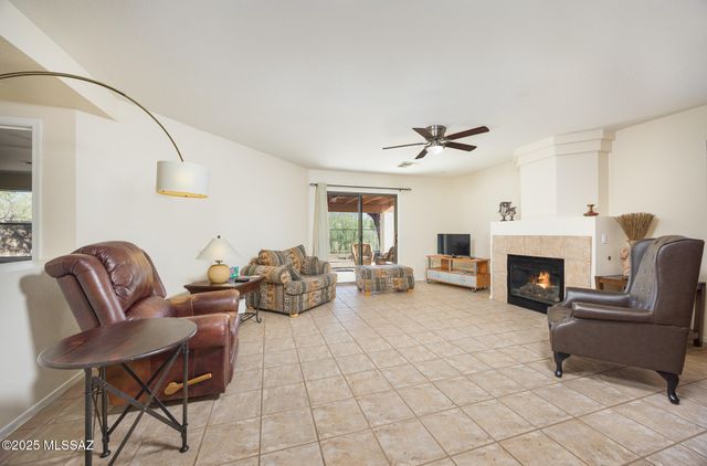 12906 N Yellow Orchid Drive W, Oro Valley, AZ 85755