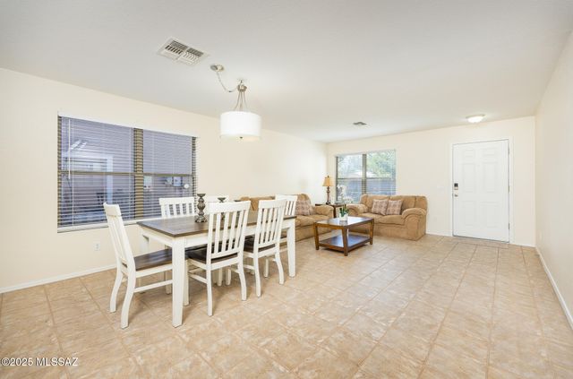 12906 N Yellow Orchid Drive W, Oro Valley, AZ 85755