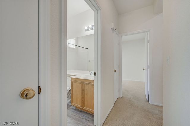 10009 Long Cattle Avenue, Las Vegas, NV 89117