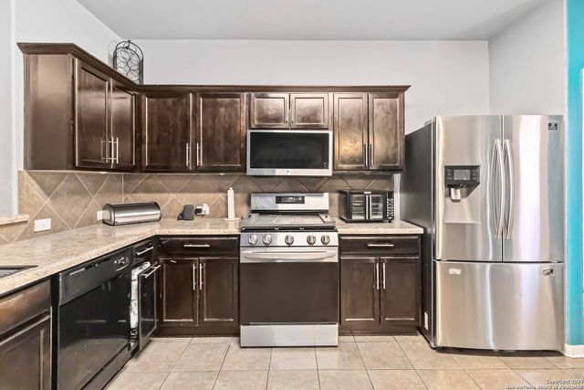 3431 Still Pond, San Antonio, TX 78245