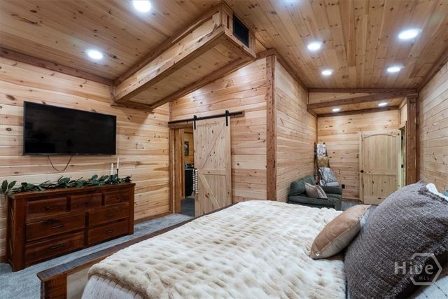 284 Snow Farm Road, Hull, GA 30646