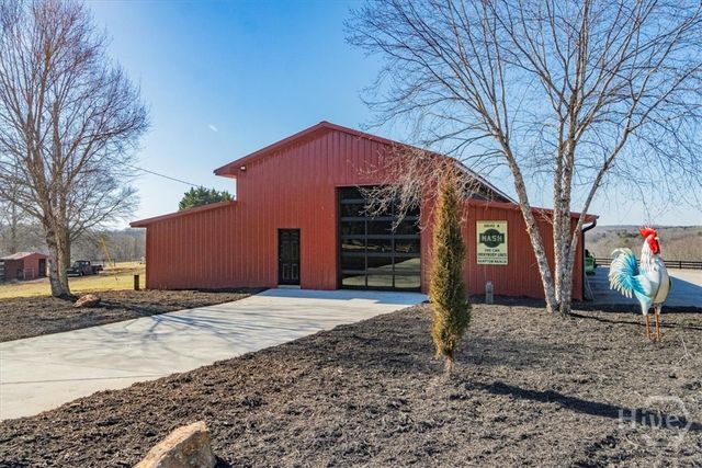 284 Snow Farm Road, Hull, GA 30646