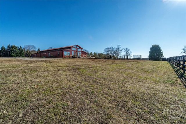 284 Snow Farm Road, Hull, GA 30646