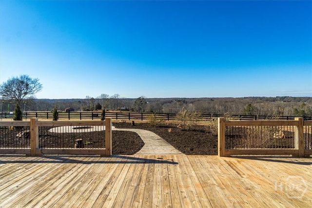 284 Snow Farm Road, Hull, GA 30646