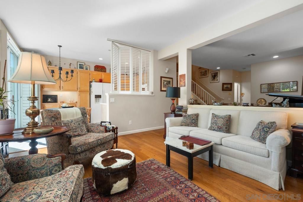 5586 Renaissance 3, San Diego, CA 92122 — photo 4
