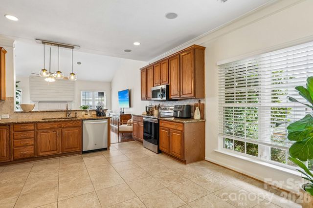 141 Wren Hill Drive, Mooresville, NC 28115