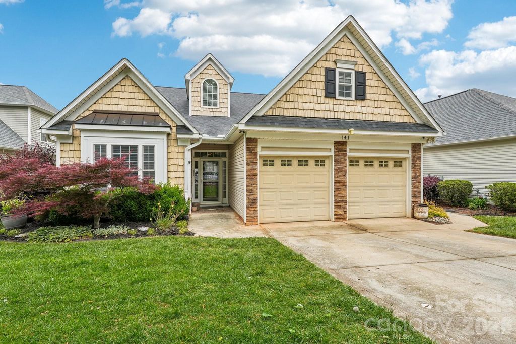 141 Wren Hill Drive, Mooresville, NC 28115