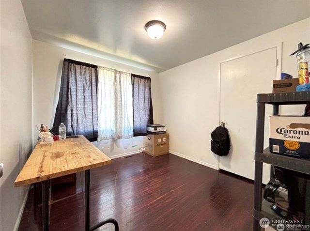 305 N Earl Road, Moses Lake, WA 98837