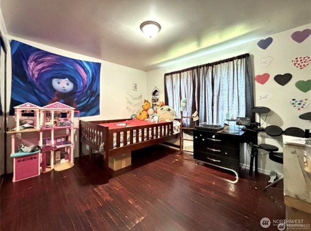 305 N Earl Road, Moses Lake, WA 98837