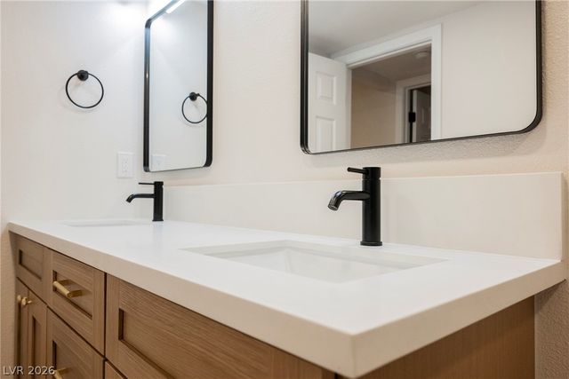 3940 Visby Lane, Las Vegas, NV 89119