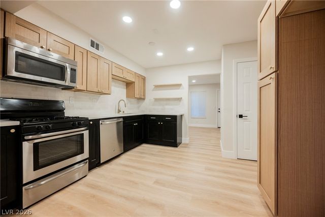 3940 Visby Lane, Las Vegas, NV 89119