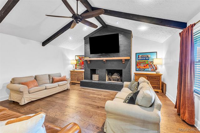 201 Greencrest Lane, Prattville, AL 36067