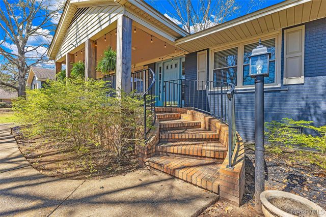 201 Greencrest Lane, Prattville, AL 36067