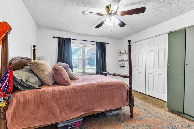 201 Greencrest Lane, Prattville, AL 36067