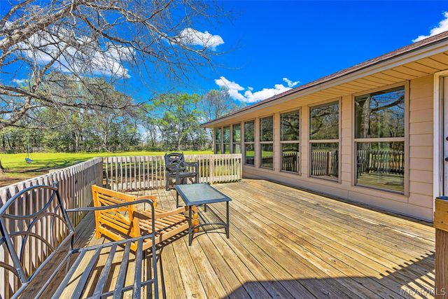 201 Greencrest Lane, Prattville, AL 36067