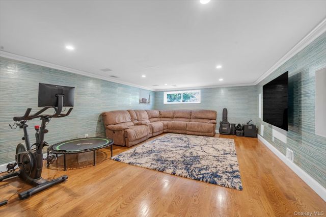 54 Sullivan Drive, Jericho, NY 11753