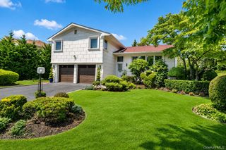 54 Sullivan Drive, Jericho, NY 11753