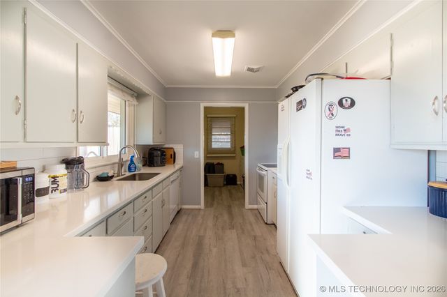 4614 E 31st Place, Tulsa, OK 74135