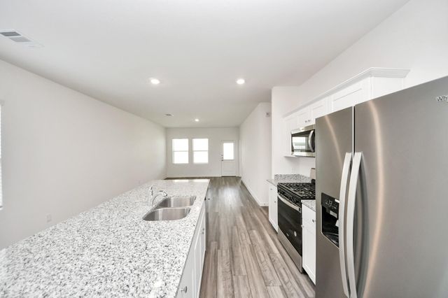10308 Tuscan Valley Drive, Rosharon, TX 77583