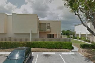 1604 Shaker Circle, Wellington, FL 33414