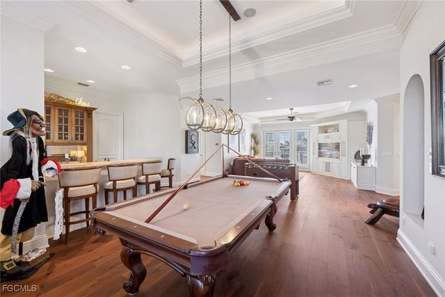 361 Pirates Bight, Naples, FL 34103