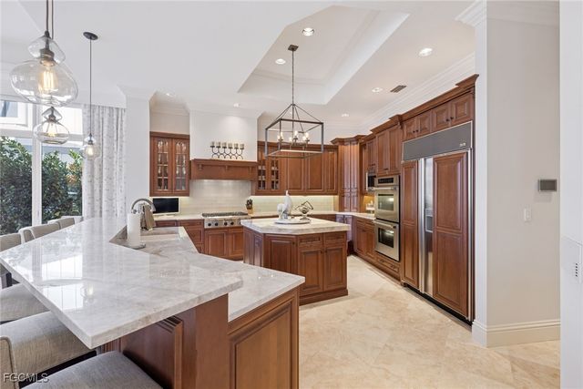 361 Pirates Bight, Naples, FL 34103