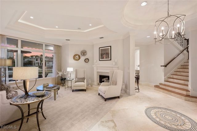 361 Pirates Bight, Naples, FL 34103