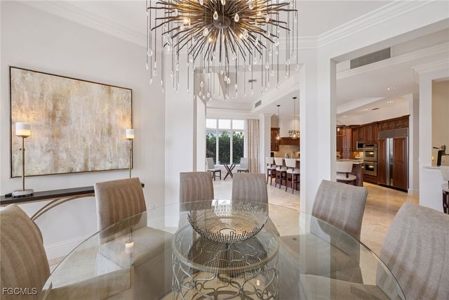 361 Pirates Bight, Naples, FL 34103