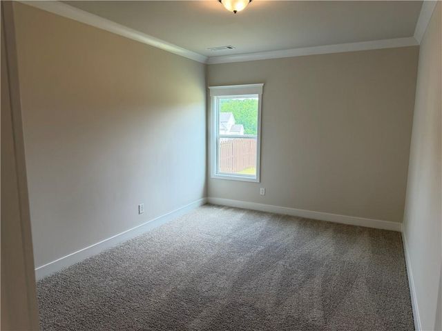 1096 Hawkins Creek Drive, Jefferson, GA 30549