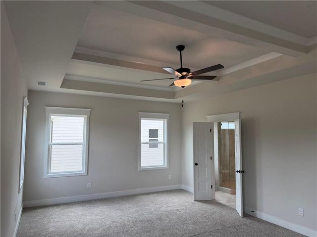 1096 Hawkins Creek Drive, Jefferson, GA 30549