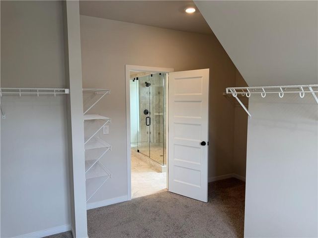1096 Hawkins Creek Drive, Jefferson, GA 30549