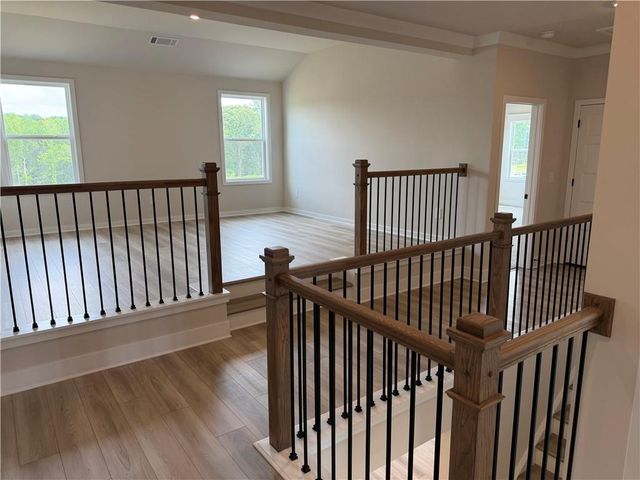 1096 Hawkins Creek Drive, Jefferson, GA 30549