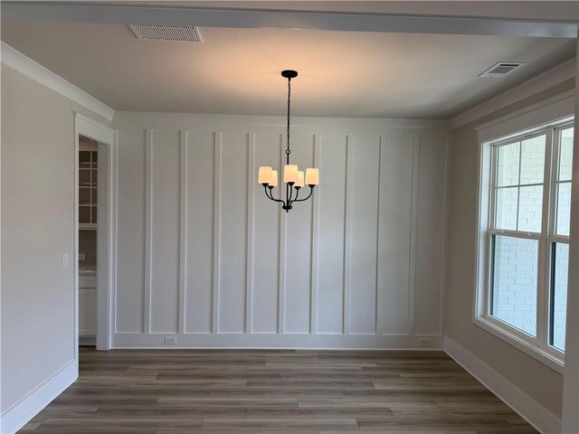 1096 Hawkins Creek Drive, Jefferson, GA 30549