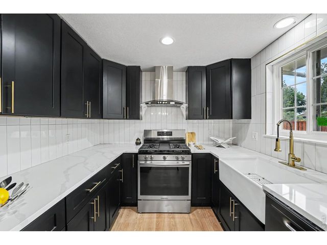 1414 Linden St, Longmont, CO 80501