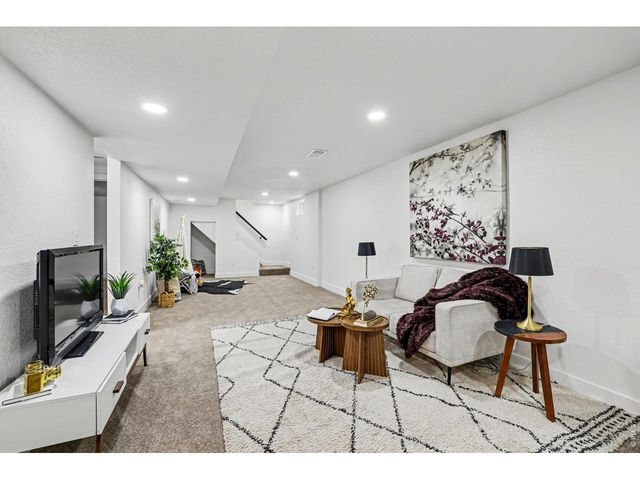 1414 Linden St, Longmont, CO 80501