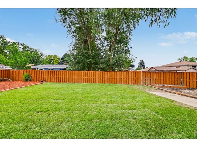 1414 Linden St, Longmont, CO 80501