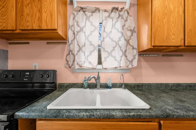 745 N Shore Drive, Benton Twp, MI 49022