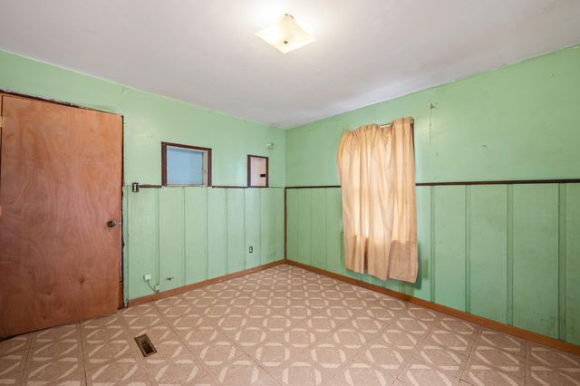 745 N Shore Drive, Benton Twp, MI 49022