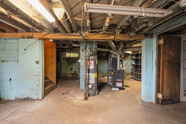 745 N Shore Drive, Benton Twp, MI 49022