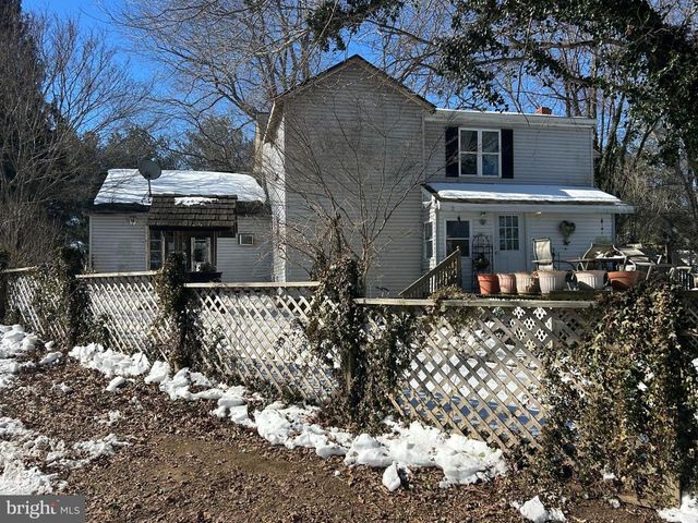 3863 RECTORTOWN RD, Marshall, VA 20115