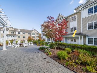 77 Sunset Lane 223, Ridgefield, CT 06877