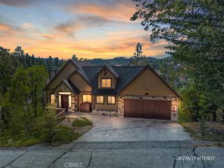 992 Sandalwood, Lake Arrowhead, CA 92352