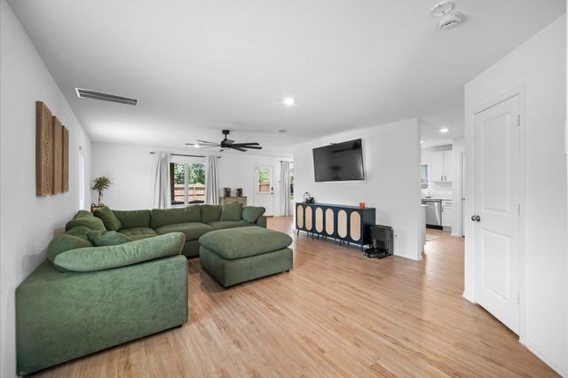 1339 Bougainvillea Drive, Conroe, TX 77301