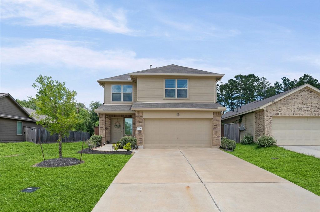 1339 Bougainvillea Drive, Conroe, TX 77301