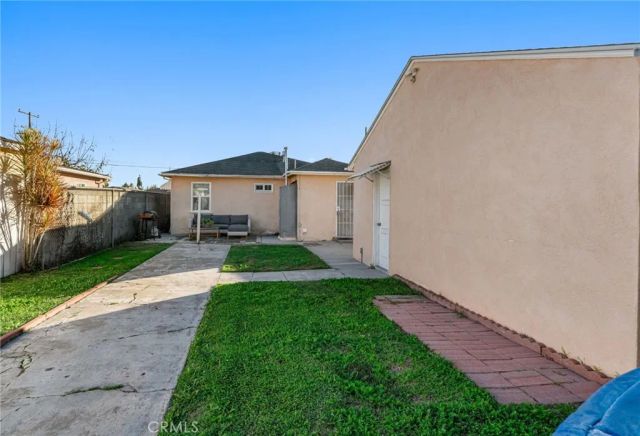12233 Academy, Artesia, CA 90701