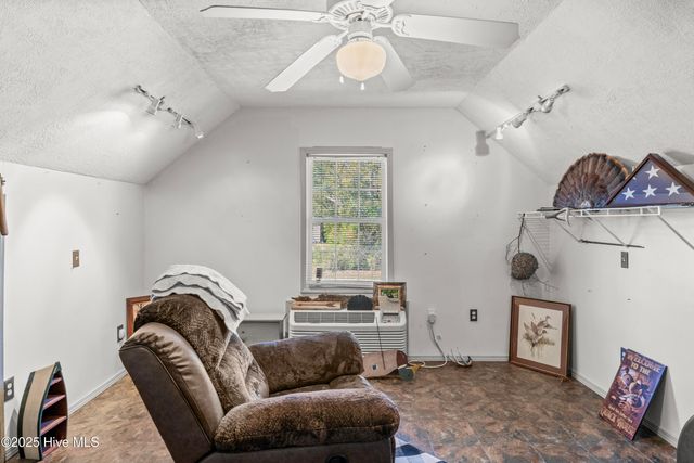 842 Mill Creek Road, Newport, NC 28570