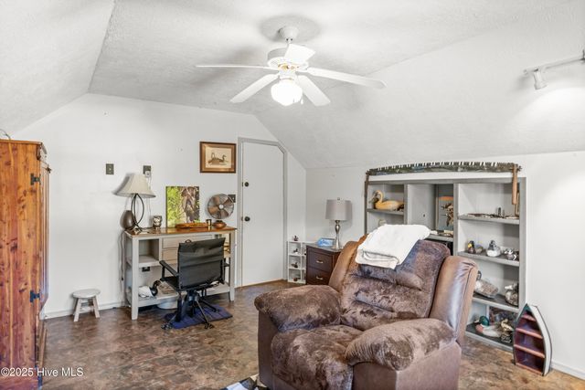 842 Mill Creek Road, Newport, NC 28570