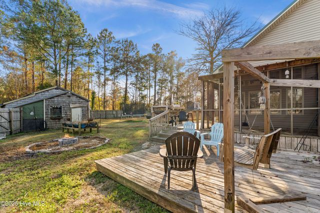 842 Mill Creek Road, Newport, NC 28570